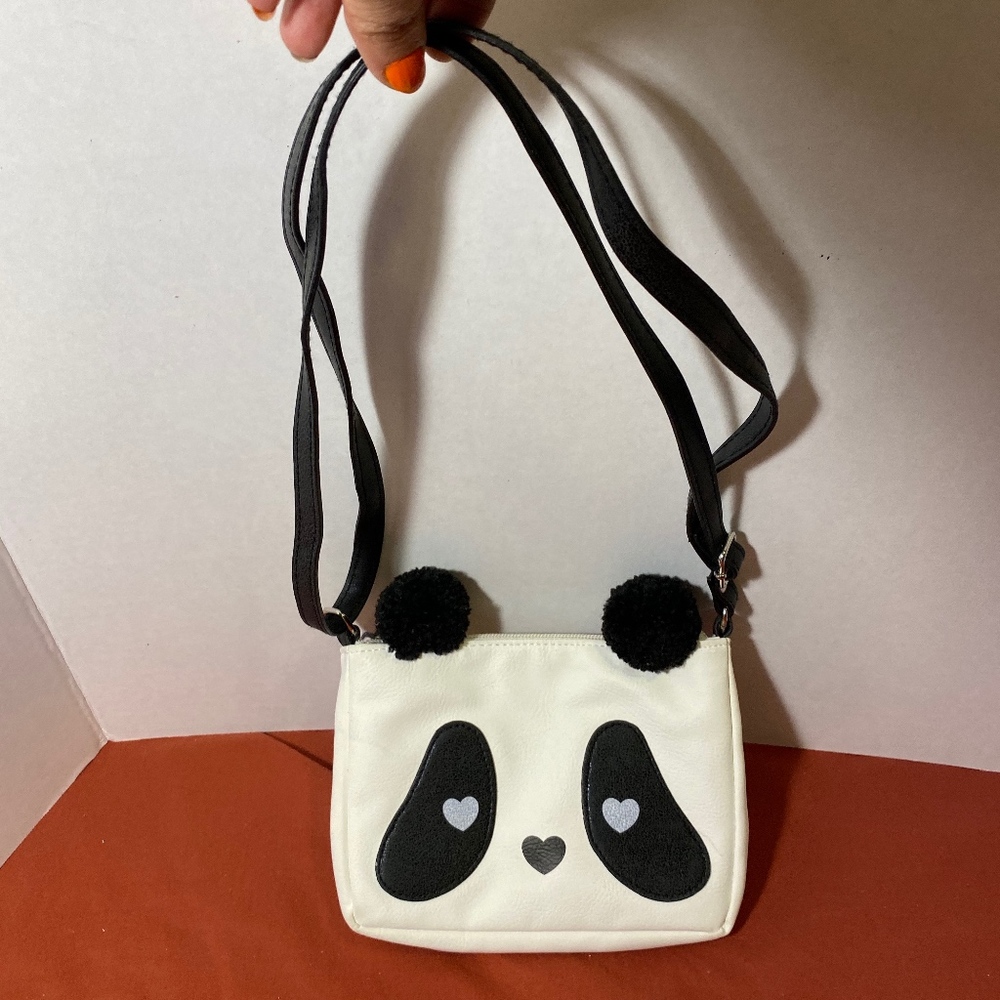 Target girls crossbody bag, panda bear - Picture 1 of 4